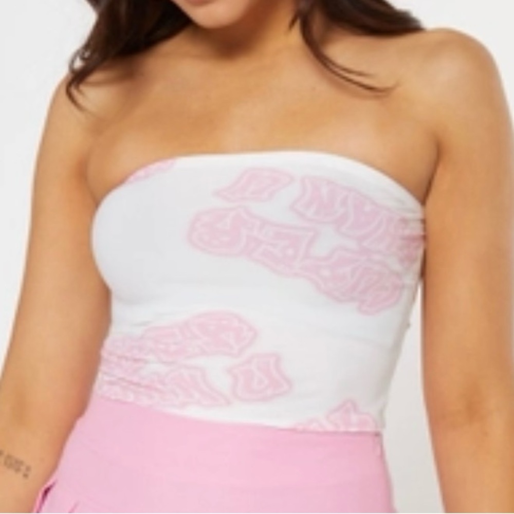 NWOT Rue21 Graffiti “Cuter Than U” Pink & White Cropped Tube Top